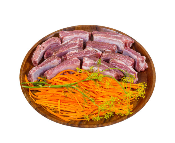 未煮过的排骨,胡萝卜图片下载