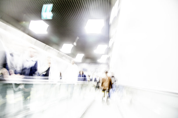 地铁模糊运动图片下载