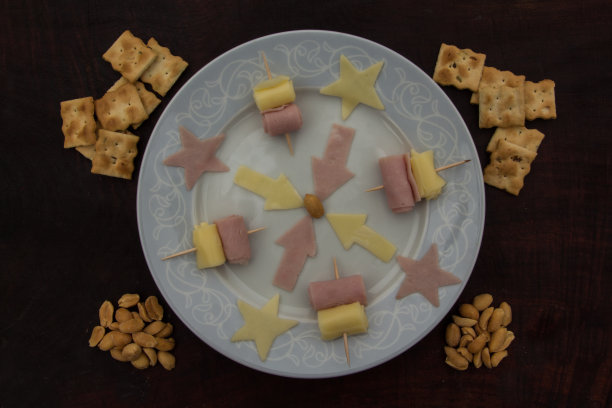 火腿、奶酪和咸味小吃图片下载