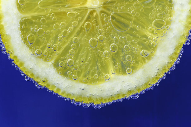 柠檬和泡沫图片下载