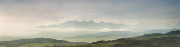 早晨，塔特拉的景色图片下载