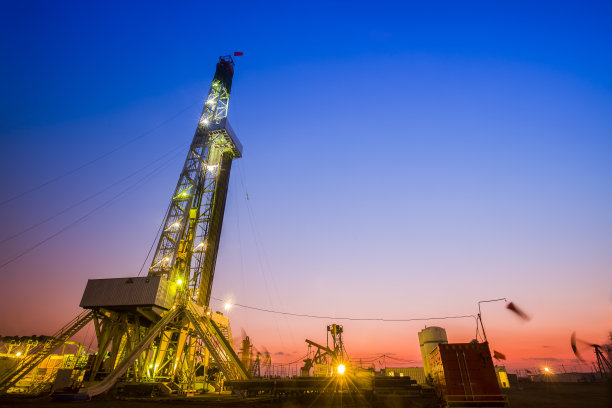 油田井架图片下载