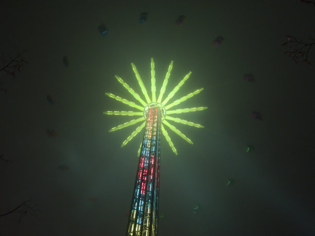 集市上的乐趣图片下载