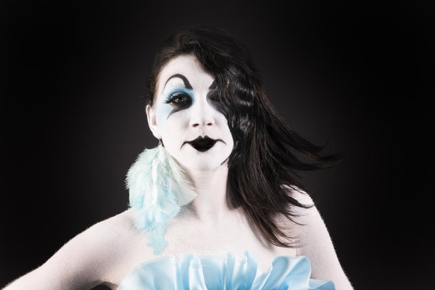 戏剧性的风格图片下载