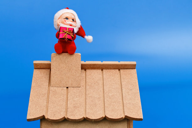 屋顶上的圣诞老人图片下载