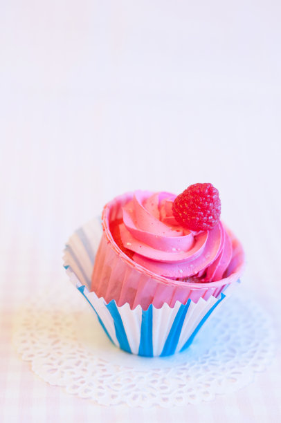 粉色的蛋糕图片下载