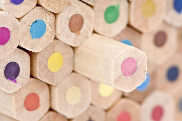 彩色铅笔图片下载