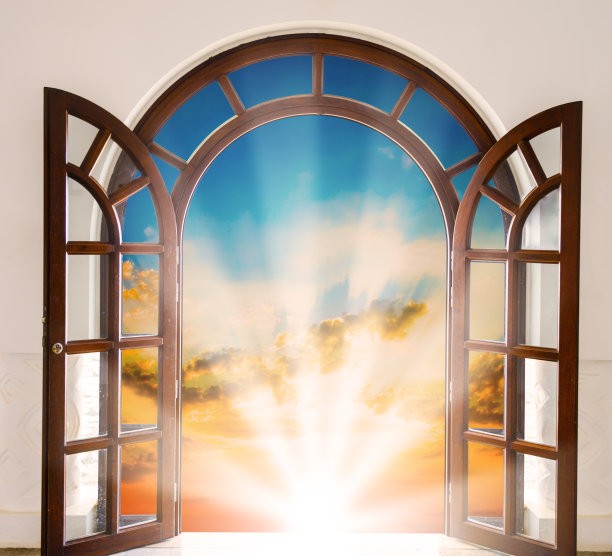 打开通往天空的门图片下载