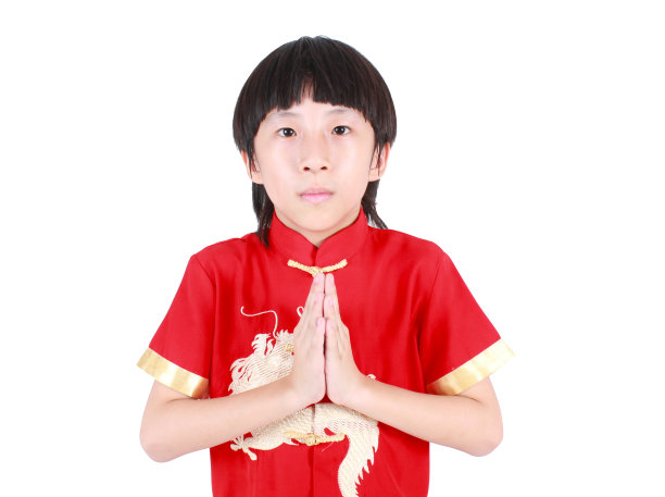 可爱的男孩穿着红色的中式服装图片下载