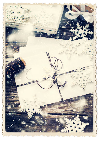 复古卡隔离在白色。用雪花装饰的字母图片下载