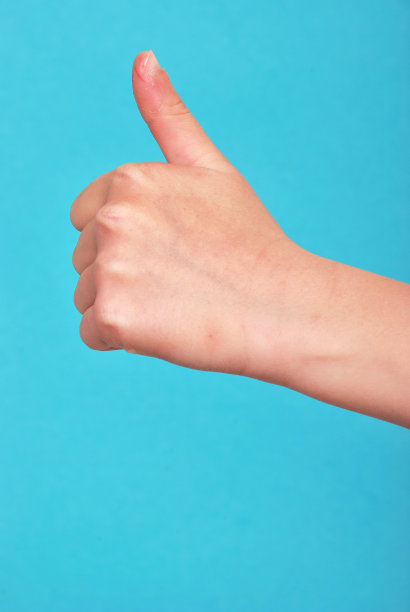 竖起大拇指图片下载