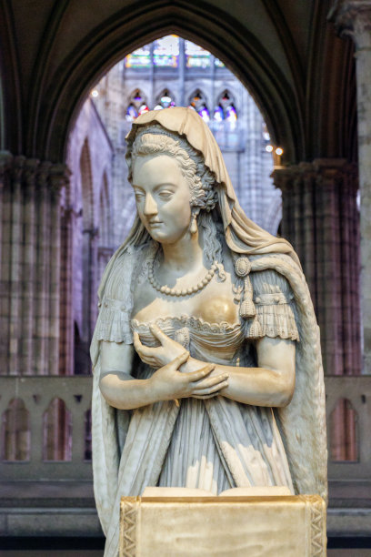 路易六世和玛丽·安托瓦内特的坟墓，圣德尼大教堂，法国图片下载