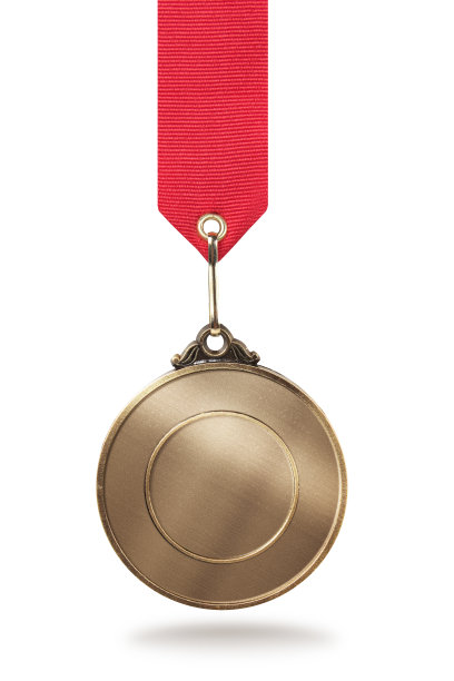 金牌与丝带孤立在白色背景图片下载