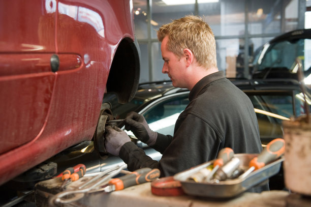 修理一辆车图片下载