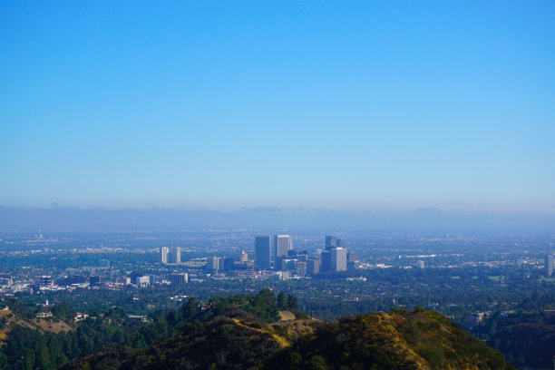 世纪城市的天际线图片下载