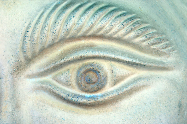 永远注视着大眼睛图片下载