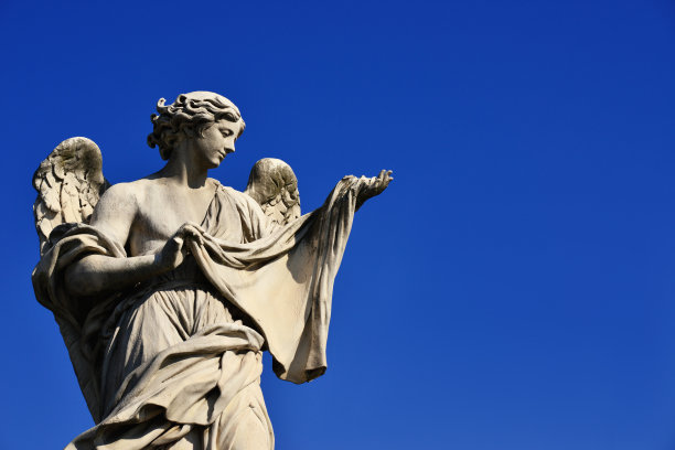 戴着神圣面纱的天使图片下载