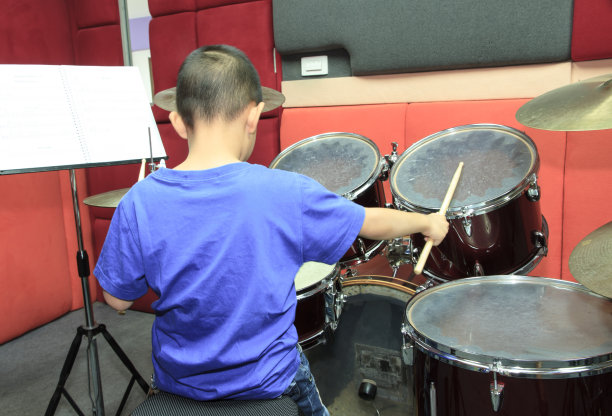 小鼓手图片下载