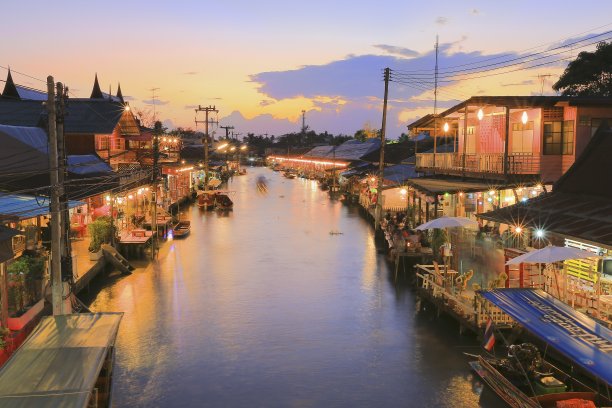 Ampawa浮动市场图片下载