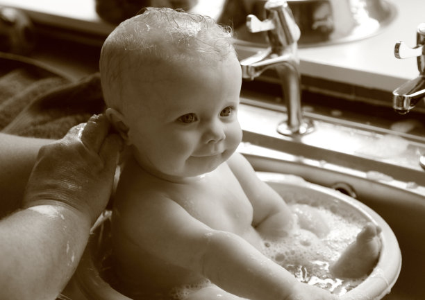 洗澡时间图片下载