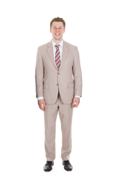 快乐的年轻商人的全长肖像图片下载