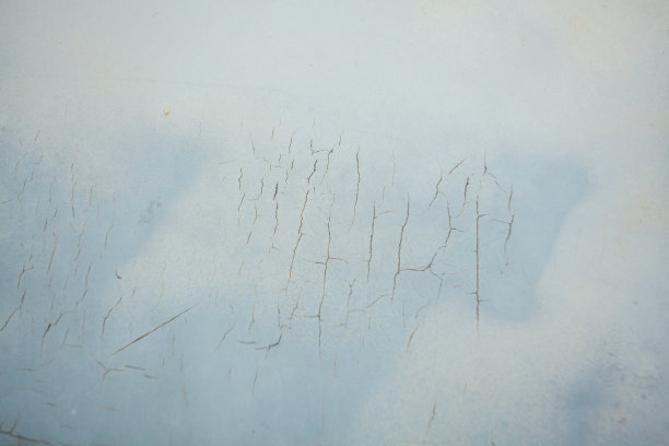 金属板背景表面生锈。图片下载