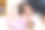快乐骄傲的年轻父亲与新生的宝贝女儿，家庭港素材图片