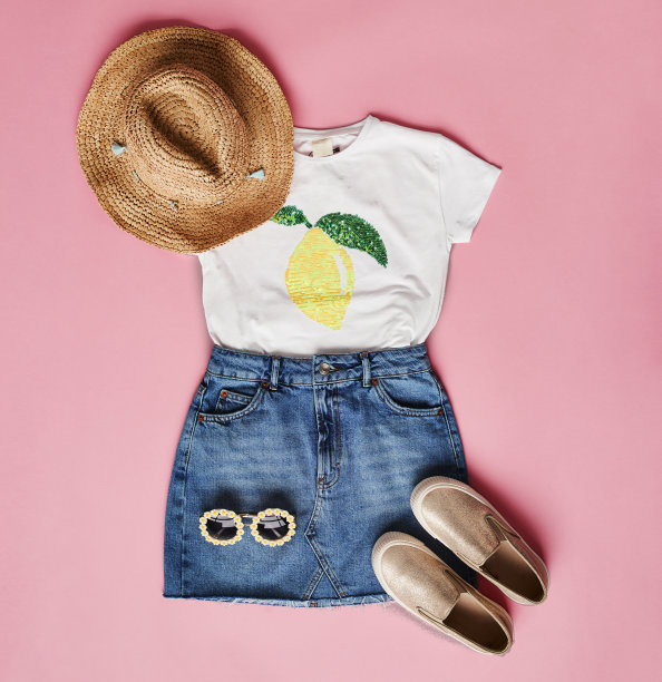 服装图片素材ID：163344832