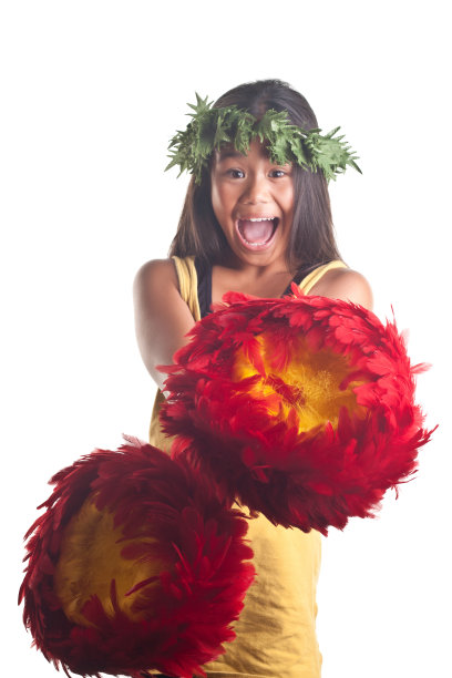 美丽的夏威夷女孩摆姿势与舞蹈工具图片下载