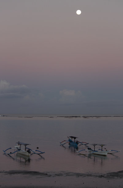 巴厘岛海洋月光图片下载