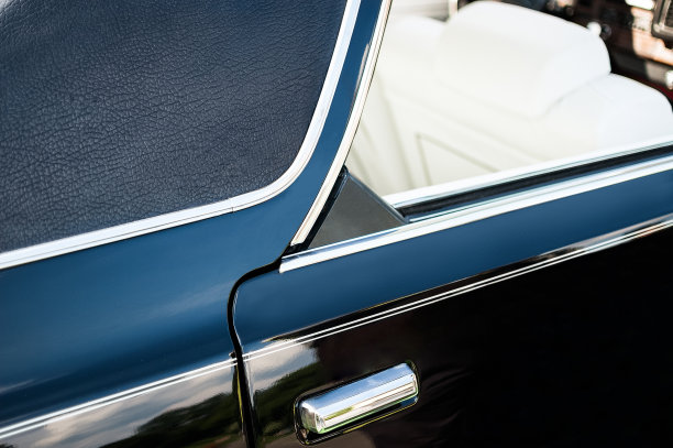 复古车侧视图图片下载