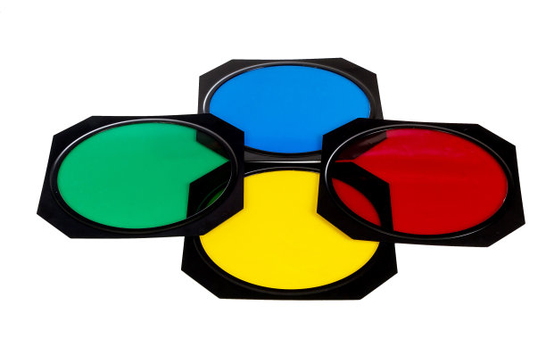 白色背景上的彩色滤镜图片下载