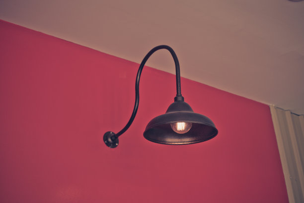 复古灯暗滤镜图片下载