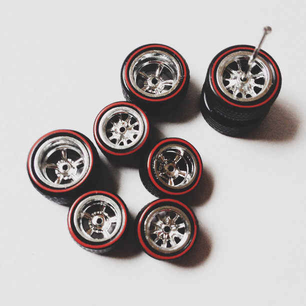 轮胎和车轮图片下载