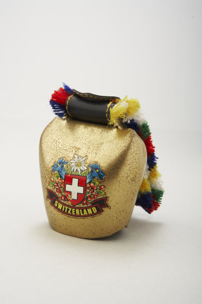 牛铃铛，瑞士的纪念品图片下载