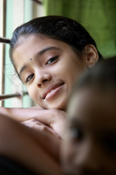 两个可爱的少女图片下载