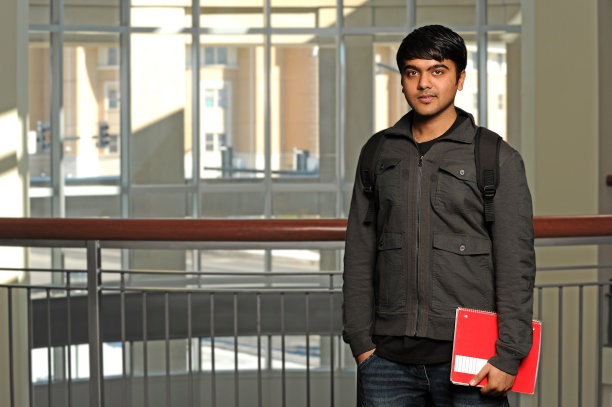 在学校的印度学生图片下载