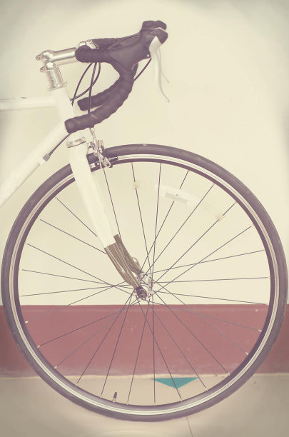 赛车的细节。车辆零件的摄影照片图片下载