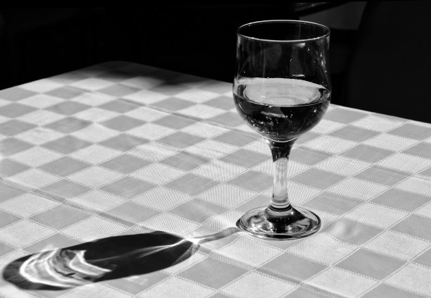 葡萄酒杯图片下载