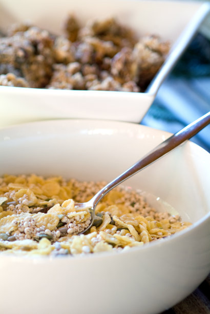 麦片的碗图片下载