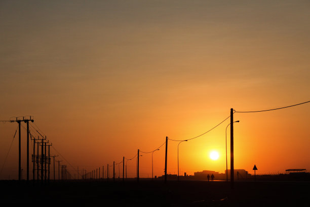 沙漠工人图片下载