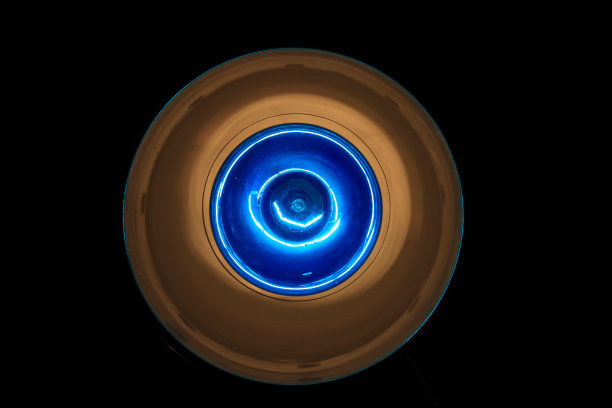 蓝色的光图片下载