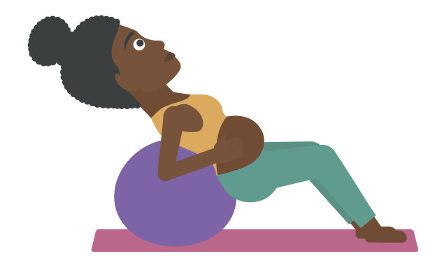 孕妇在体操球上图片下载