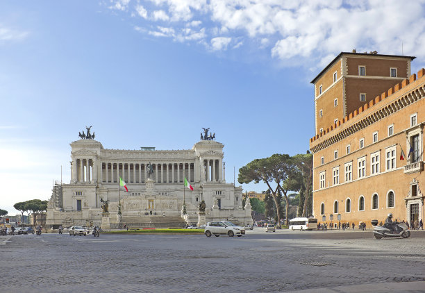意大利因罗马的国家祭坛图片下载