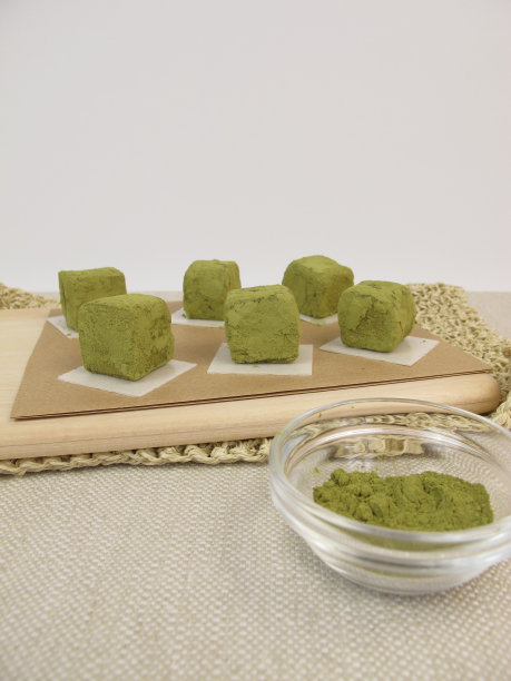 绿抹茶甜点图片下载