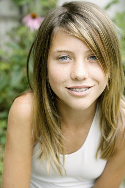 蓝色的眼睛图片下载