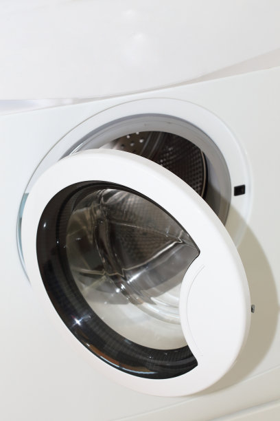 白色洗衣机，用于家务衣物清洗图片下载