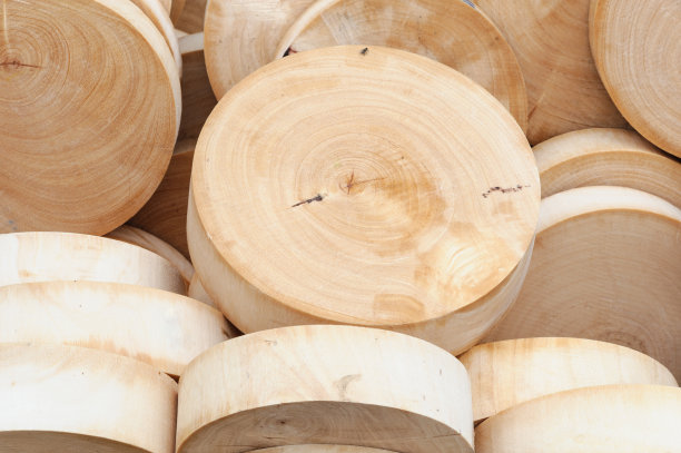 新的屠夫来到市场。图片下载