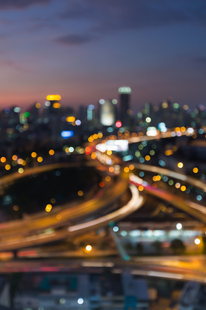抽象模糊散景灯，城市高速公路立交桥图片下载