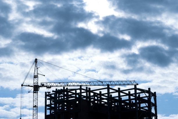 建筑工地的剪影图片下载